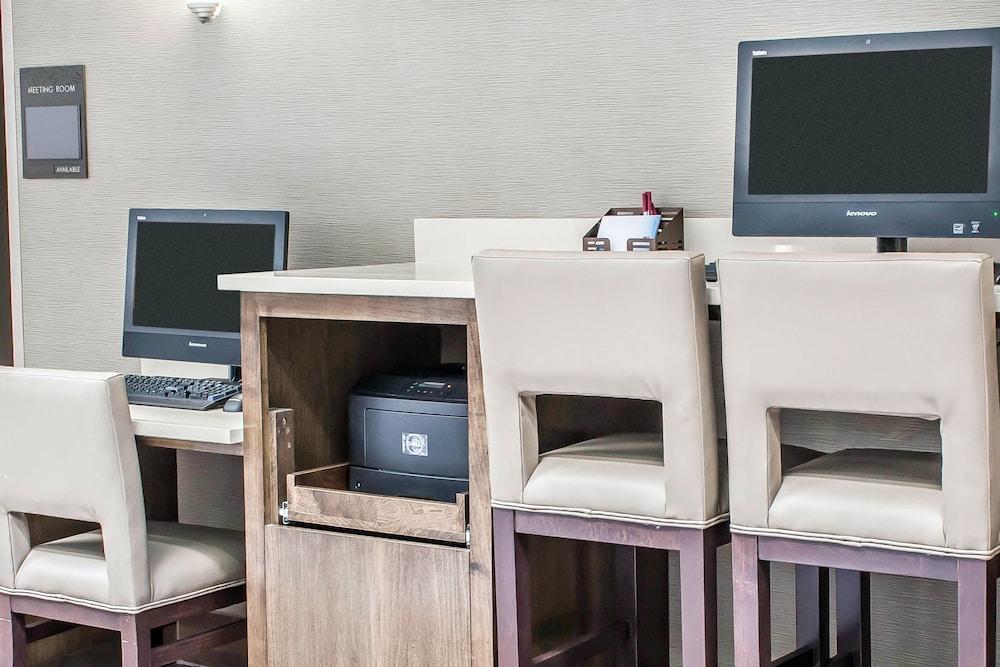 Comfort Suites Fredericksburg South Dış mekan fotoğraf